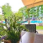 Bratanov Yassen Vilage Appartement