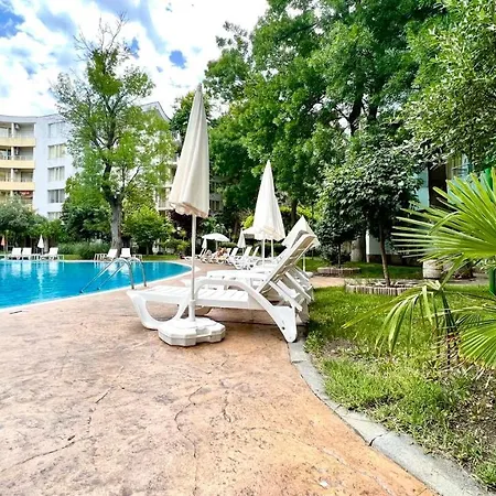 Bratanov Yassen Vilage Apartment *