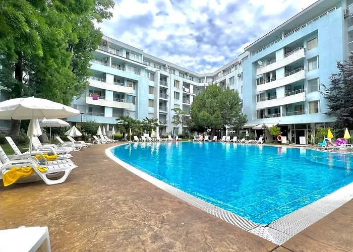 Bratanov Yassen Vilage * Слънчев бряг