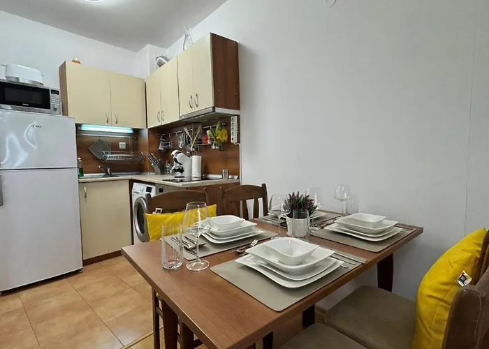 Appartamento Bratanov Yassen Vilage